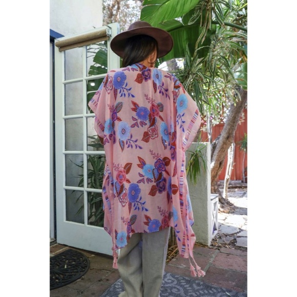 SOLD OUT Pink Blooms Floral Wallflower Spring Kimono Wrap Coverup Casual Top - Picture 2 of 2